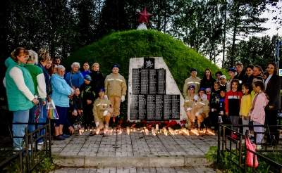 Юнармейцы школы приняли участие в акции &quot;Свеча памяти&quot;